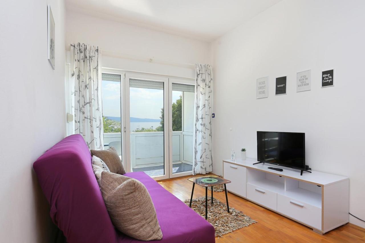 Apartments By The Sea Podgora, Makarska - 18918 Exterior photo